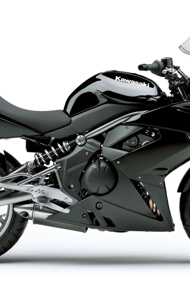 Тест-драйв мотоцикла Kawasaki ER-6f