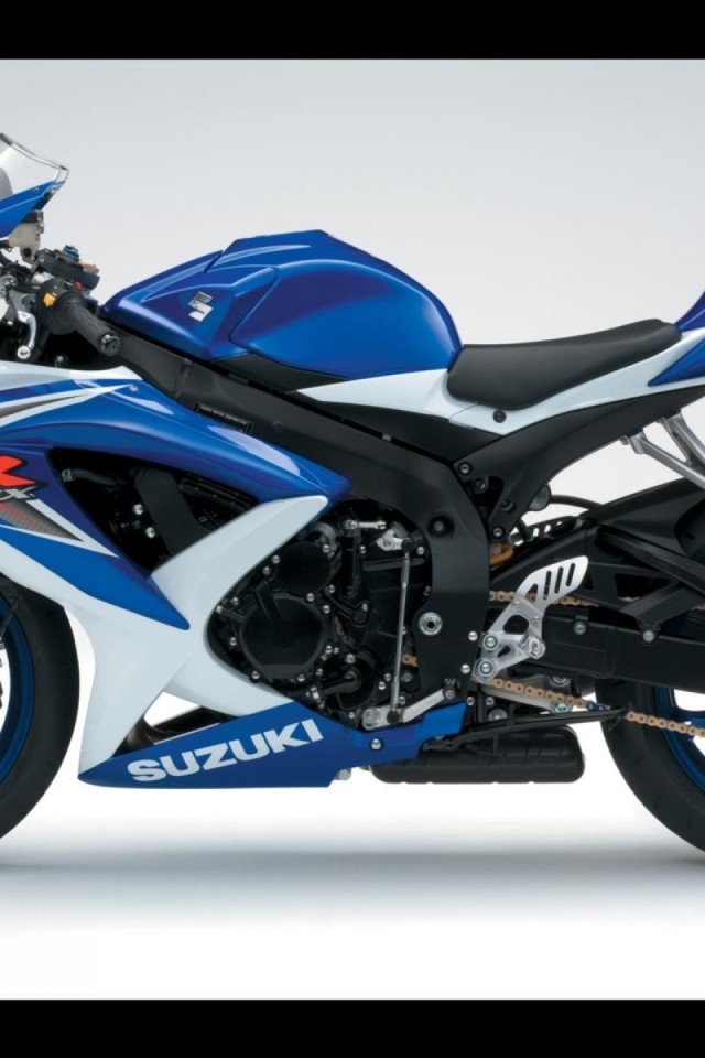 Тест-драйв мотоцикла Suzuki   Inazuma