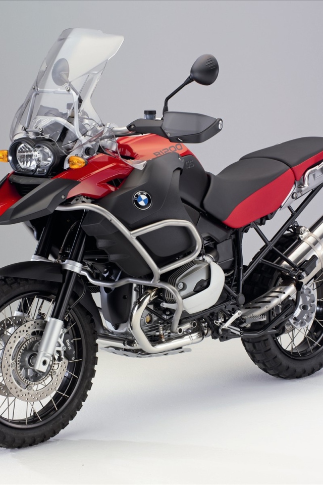 Красный Bmw r 1200