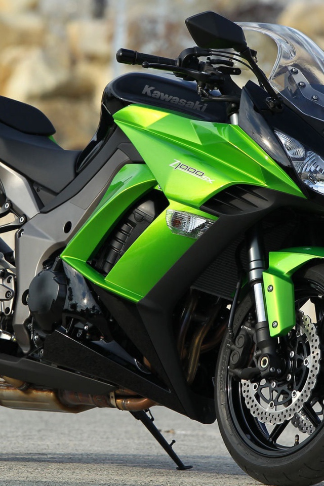 Зеленый Kawasaki z1000sx