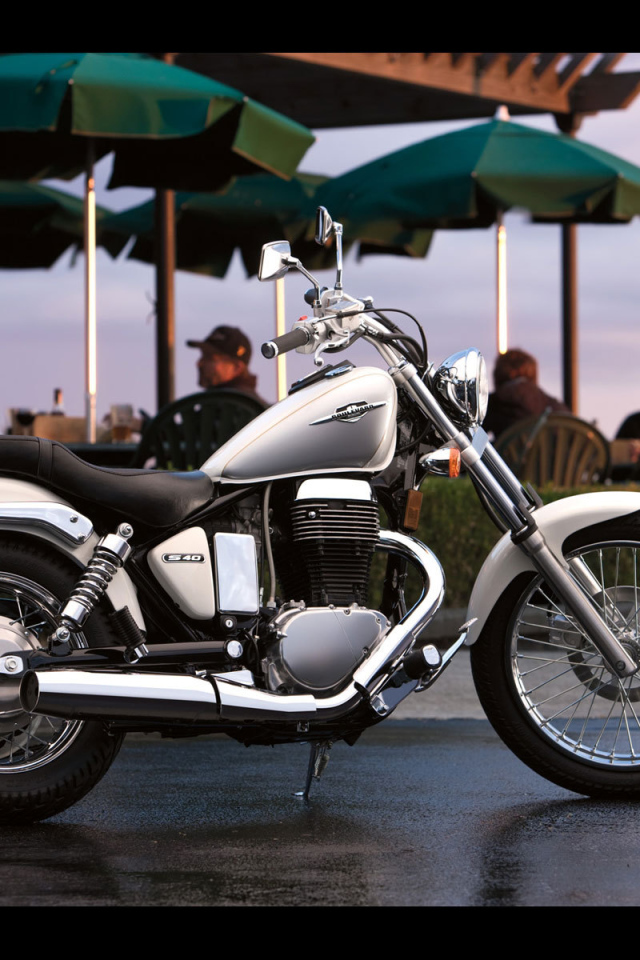 Новый мотоцикл Suzuki Boulevard S 40