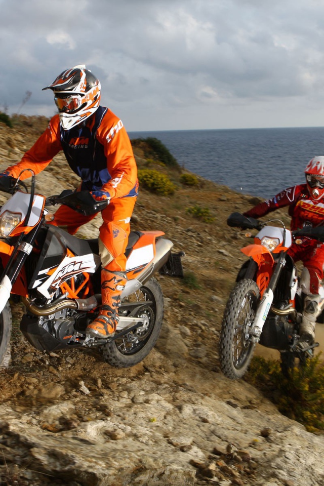 Мотокросс по горам