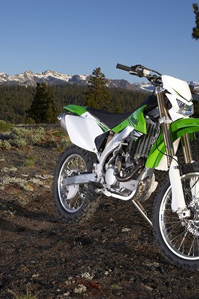 Надежный мотоцикл Kawasaki KLX 450 R