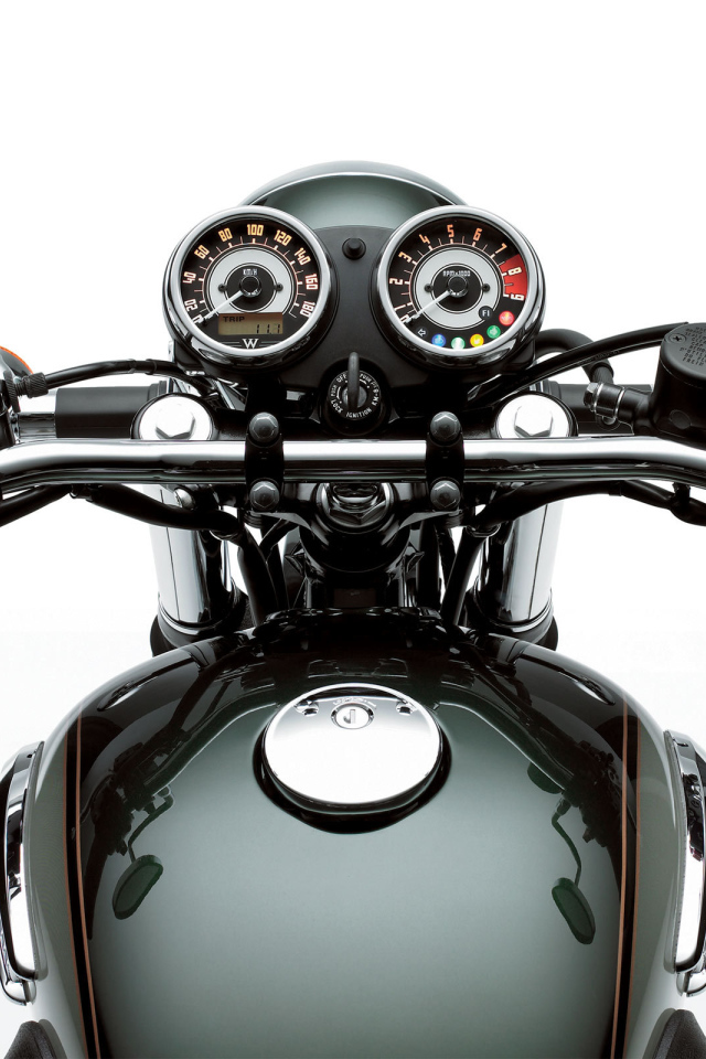 Новый надежный мотоцикл Kawasaki W 800