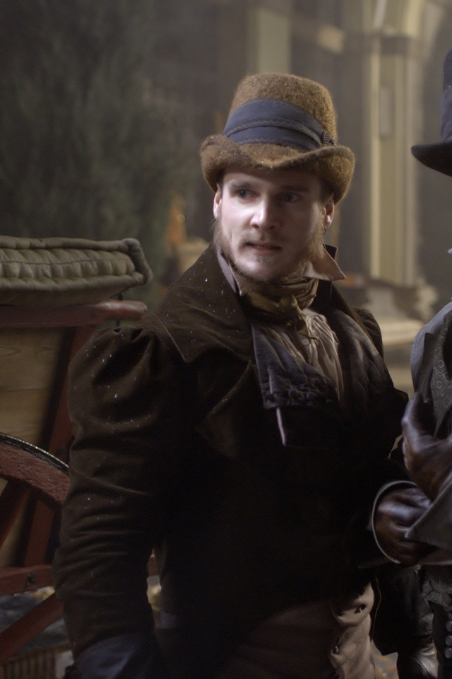 Известный фильм Красавица и чудовище 2014