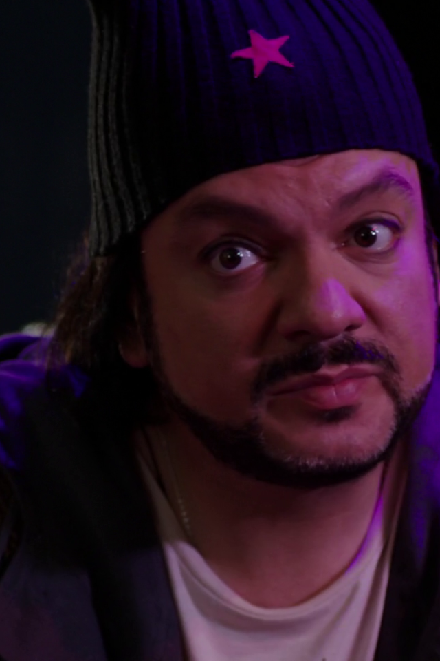 Известный фильм Любовь в большом городе 3