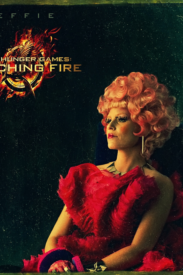 Интересный фильм Голодные игры Сойка-пересмешница. Часть I