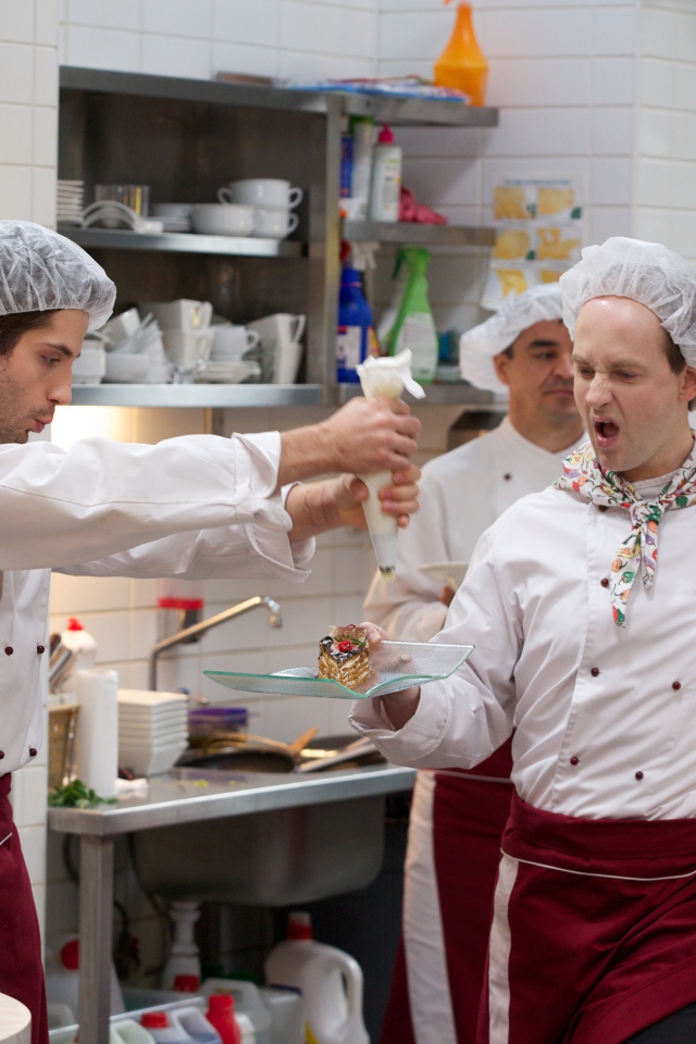 Новый комедийный сериал Кухня