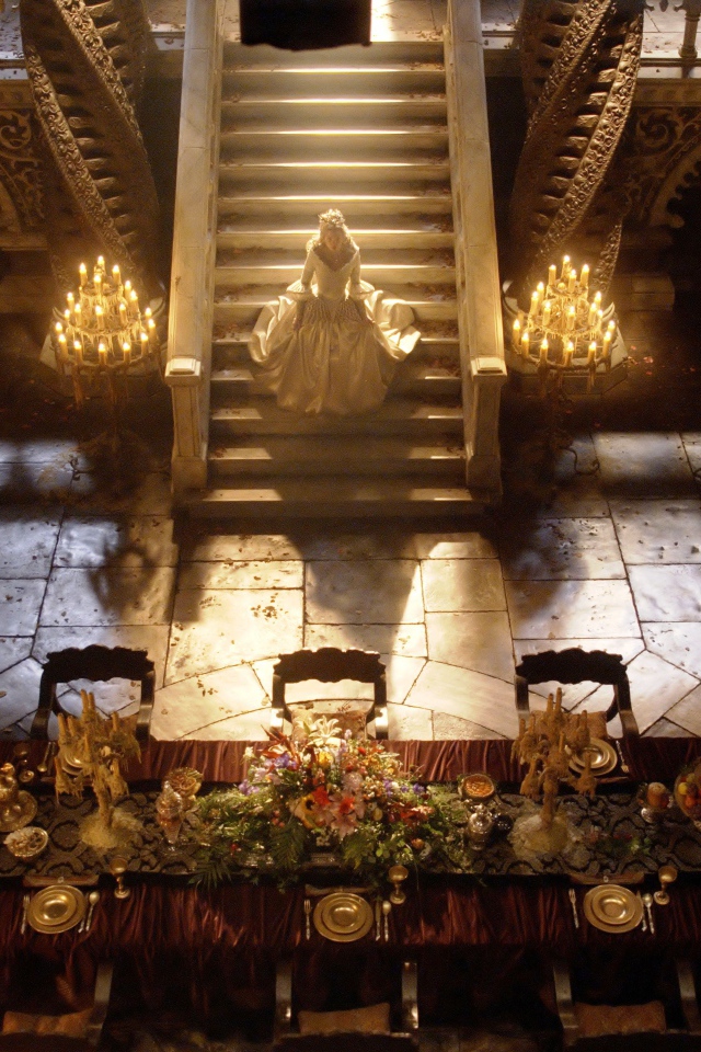 Кадр из фильма Красавица и чудовище 2014