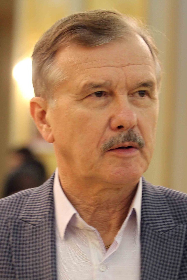 Рождённая революцией