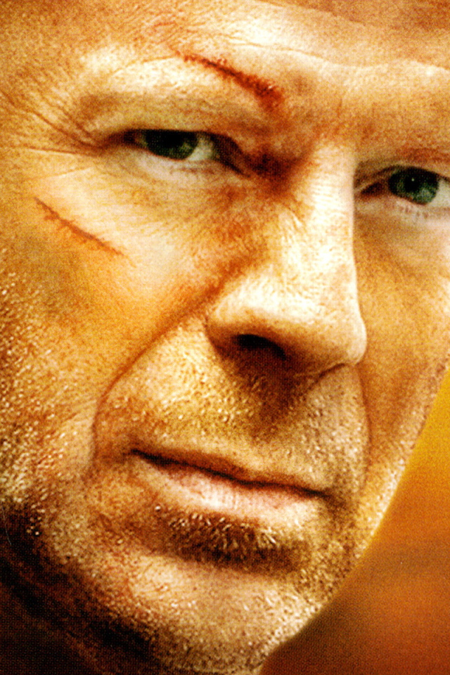 Крепкий орешек