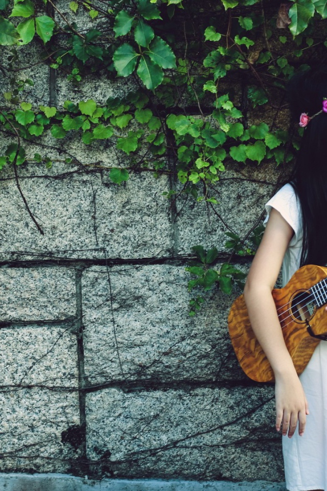 Девочка в веночке