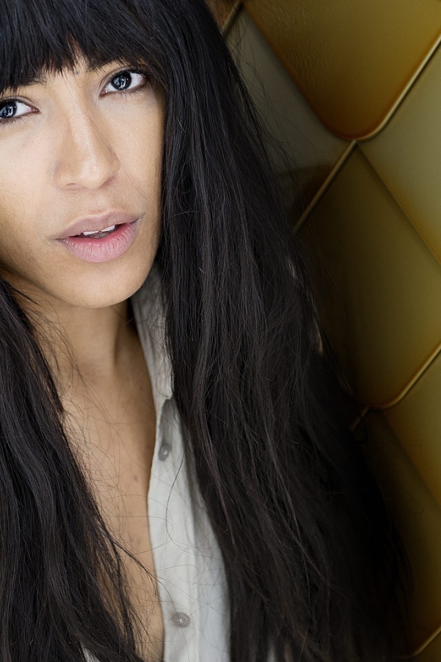 Loreen позирует на камеру