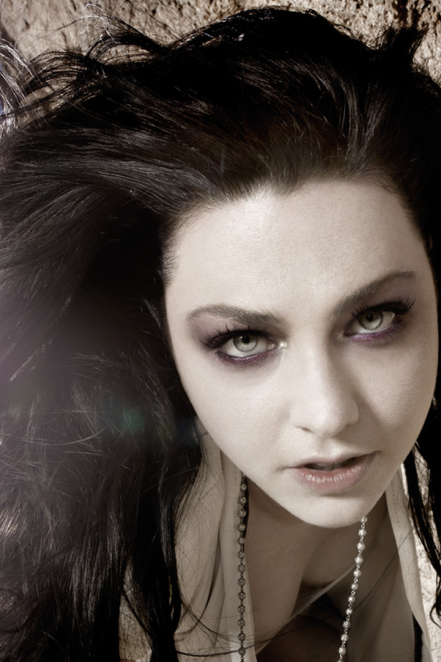 Солистка Evanescence