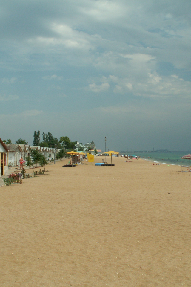 Золотой пляж в Анапе