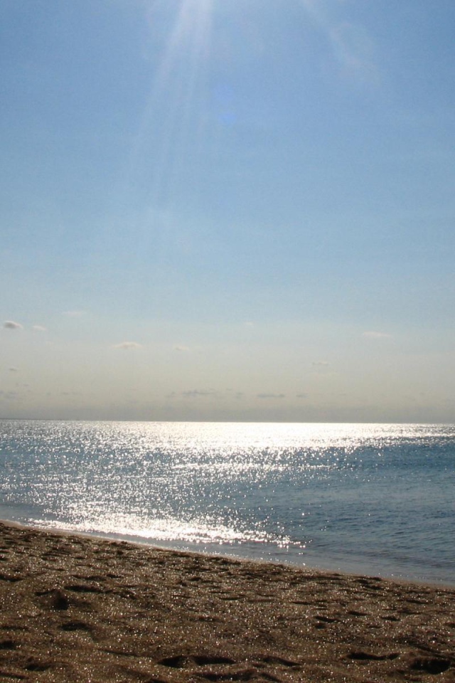 Золотой пляж в Крыму