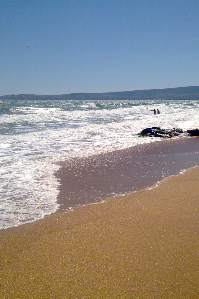 Золотой пляж в Феодосии