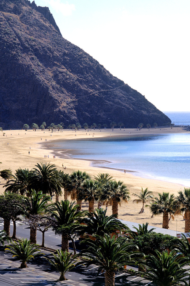 Белый пляж на Тенерифе