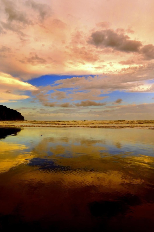 Катание на лошади по пляжу