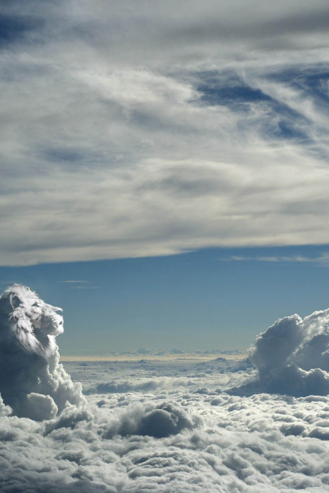 Вид над облаками