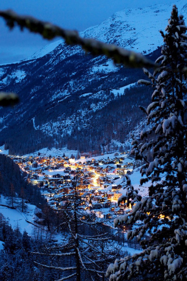 Cветлая ночь в горах