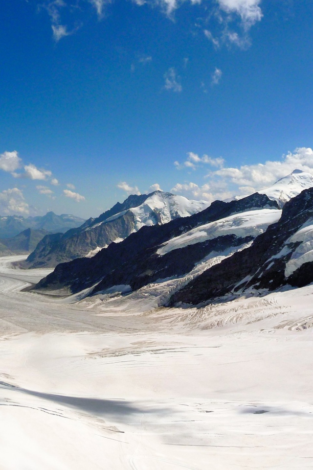 Ледник в горах