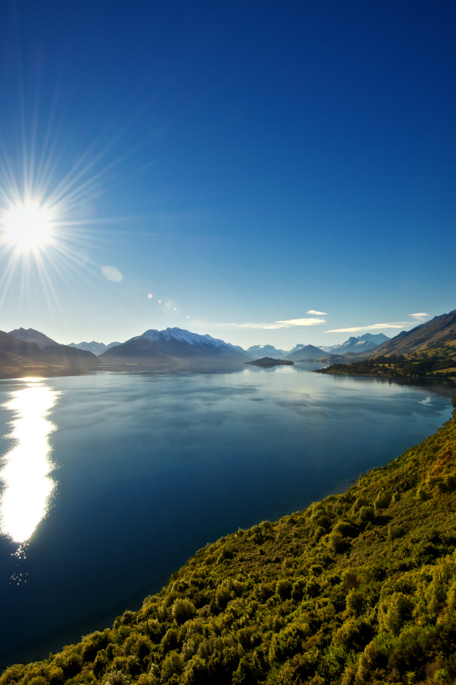 Горное озеро в Новой Зелландии