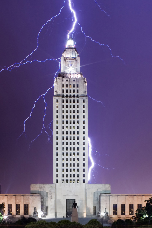 Удар молнии