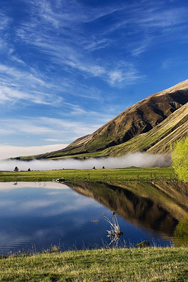 Озеро Кольридж в Новой Зеландии 