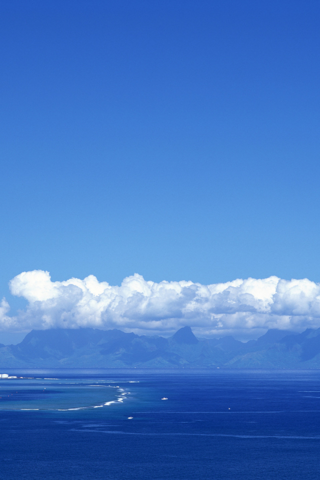 Голубые горы за морем