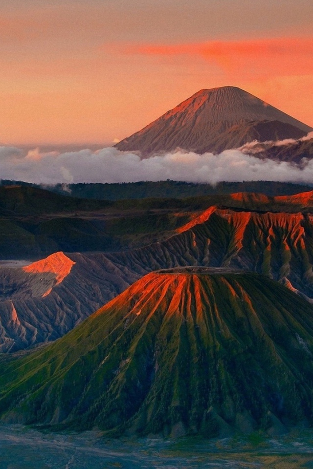 Вулканический пейзаж