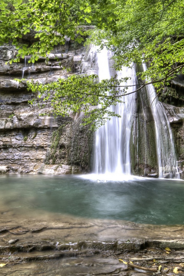Прекрасный водопад