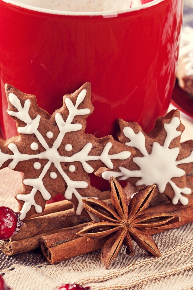 Теплый напиток с печеньем на Новый год 2015