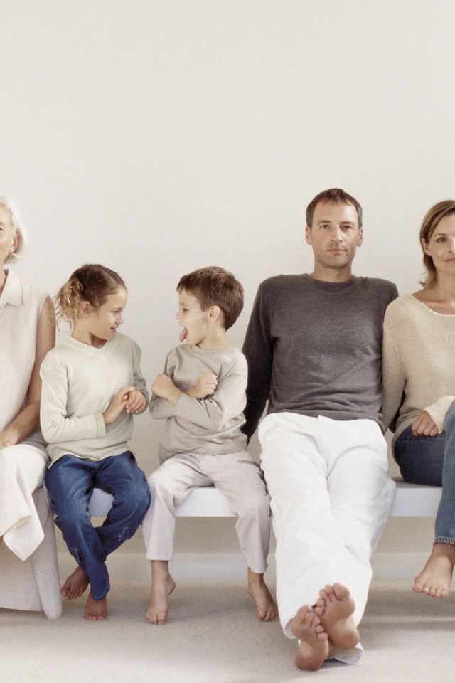 Семья с бабушкой