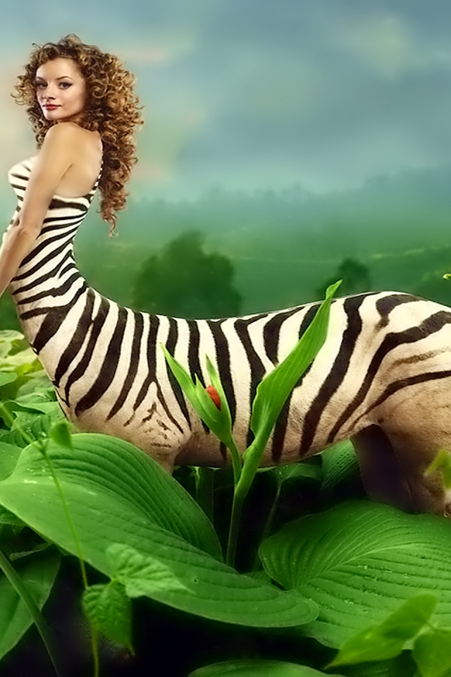 Девушка зебра