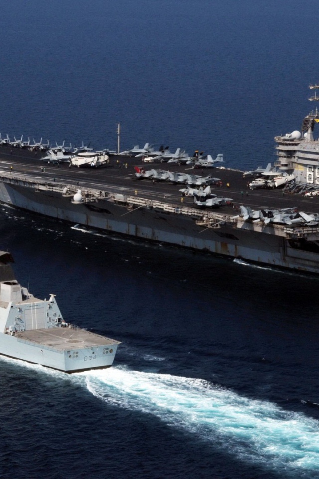 Два корабля ВМФ США