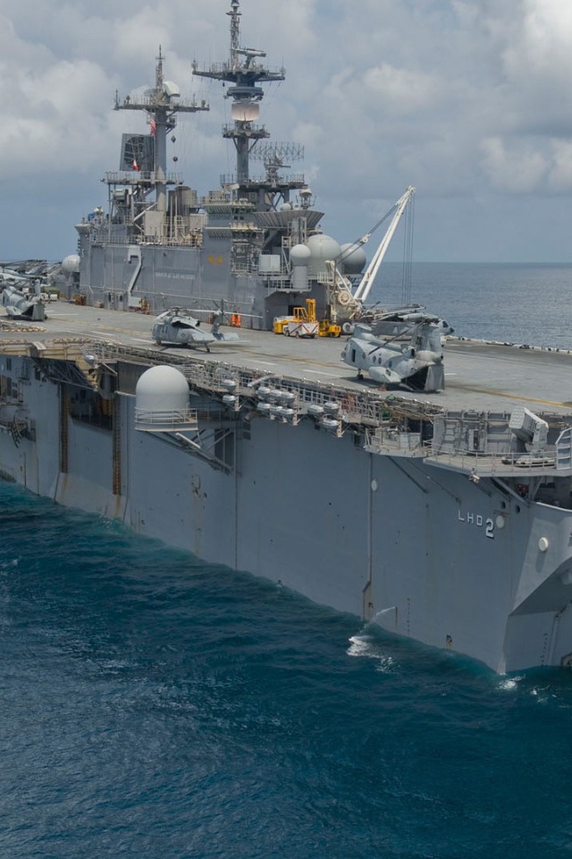 Десантный корабль США