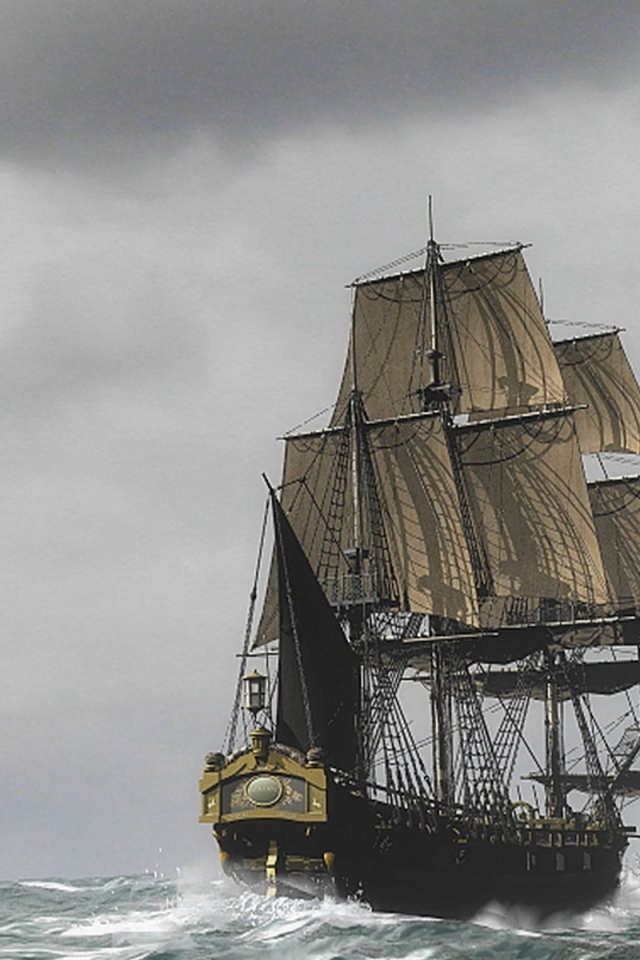 Парусники в море