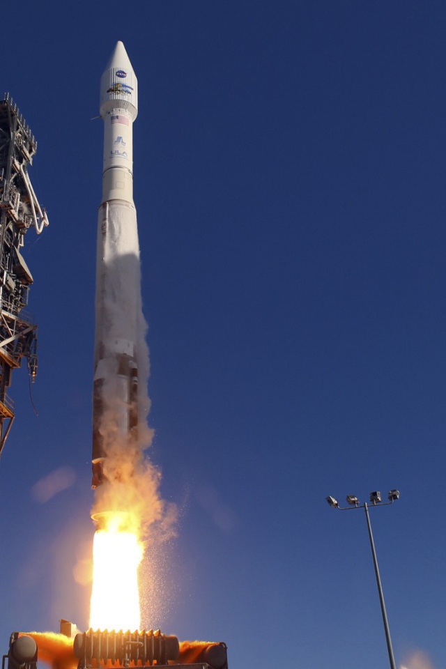 Старт космической ракеты