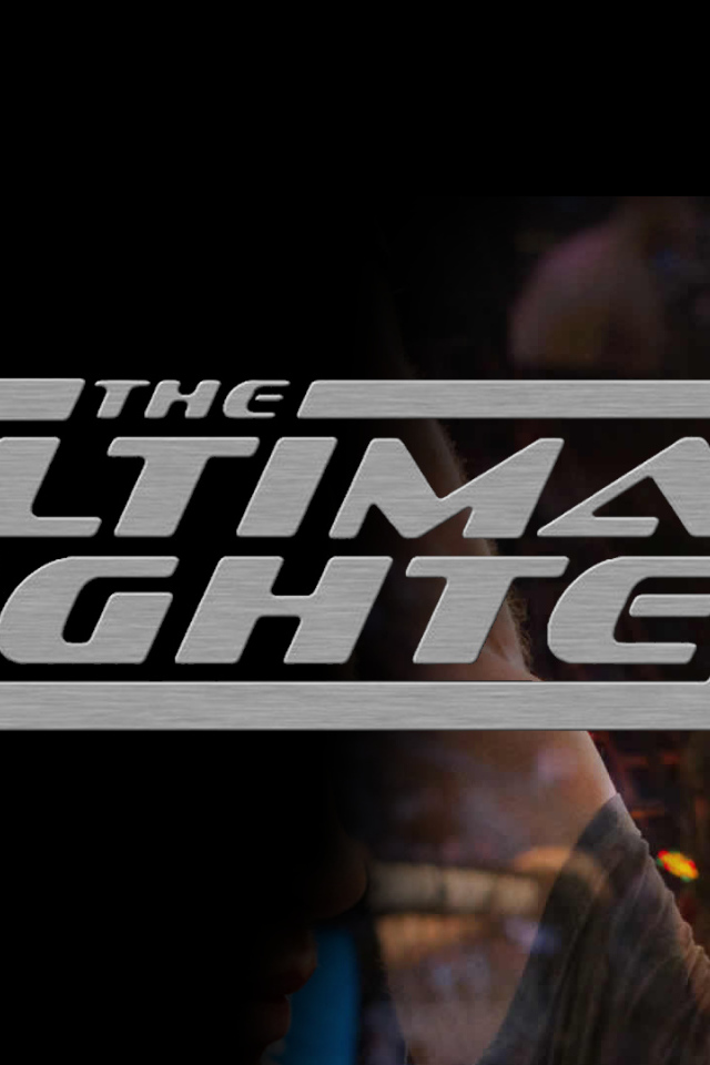 Известный боец Джуниор Дос Сантос