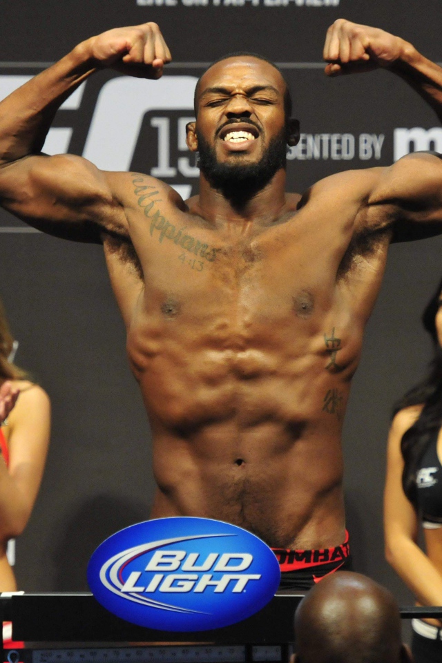 Популярный боец Джон Джонс