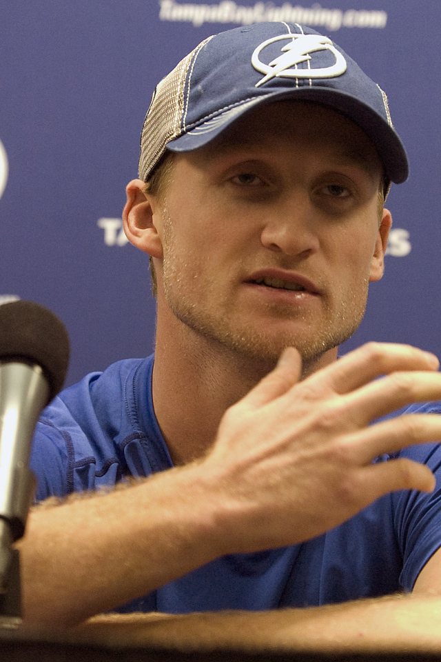 Лучший хоккеист НХЛ Стивен Стэмкос