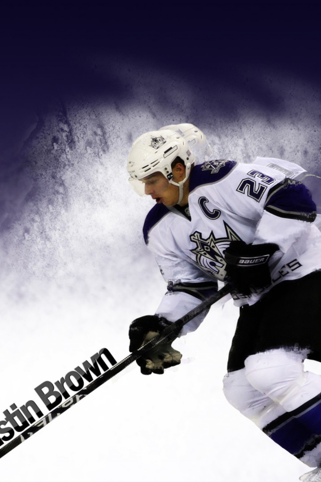 Известный Хоккеист Дастин Браун