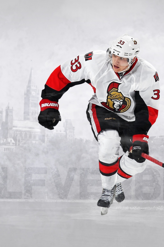 Игрок НХЛ Эрик Карлссон