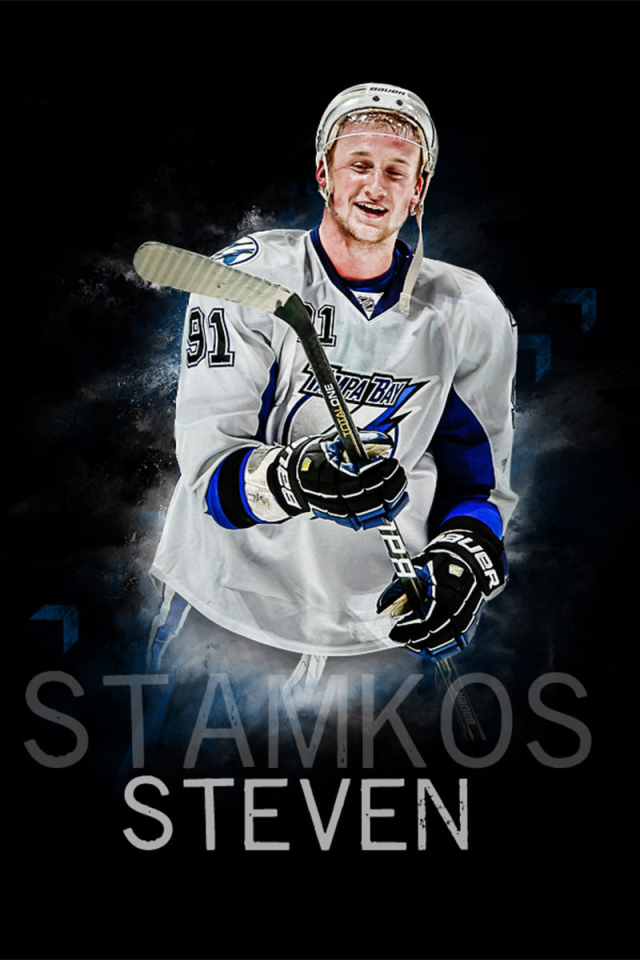 Игрок НХЛ Стивен Стэмкос