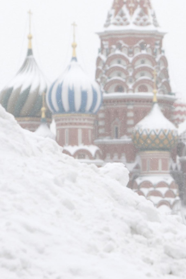 Snow drifts in Moscow