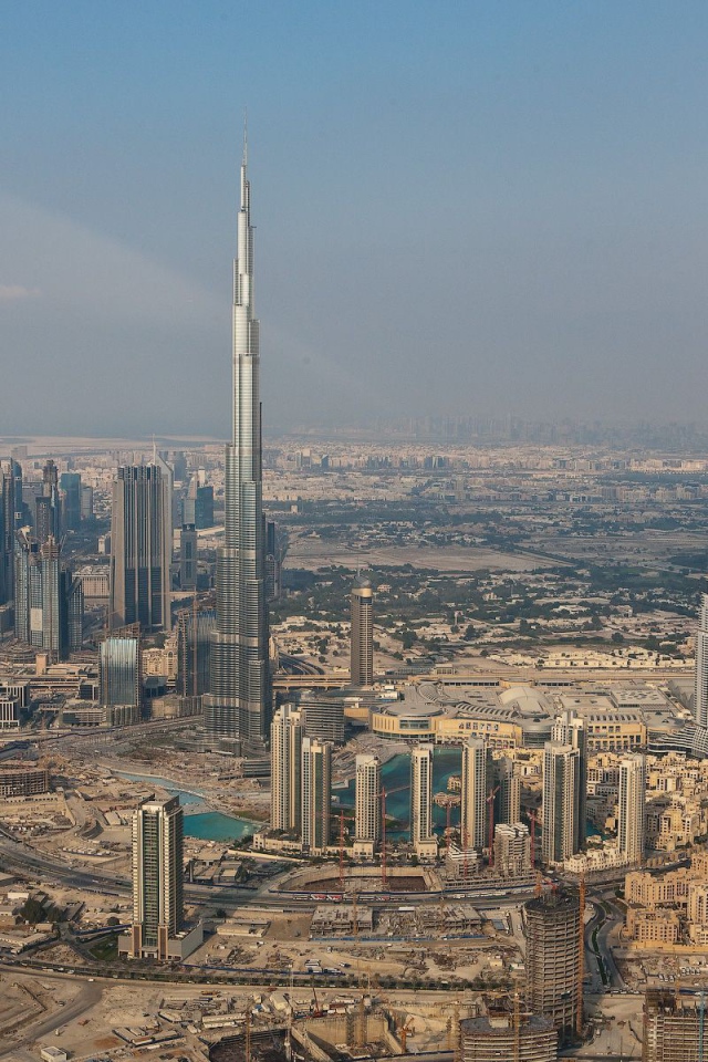 Стройка в Дубаи