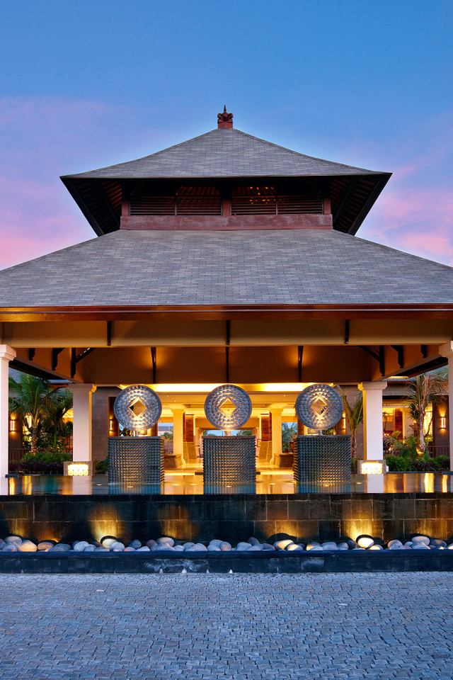 Роскошный отель на Бали