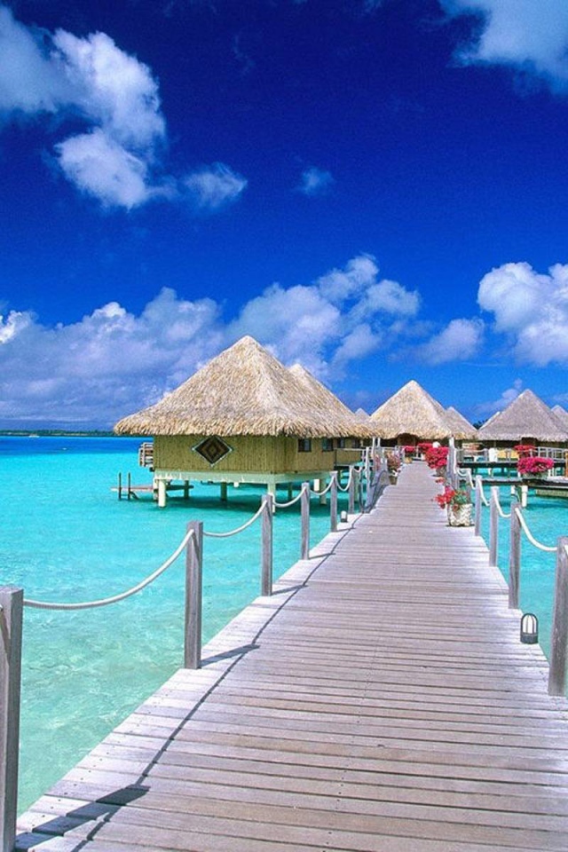 Причал с домиками на Бали