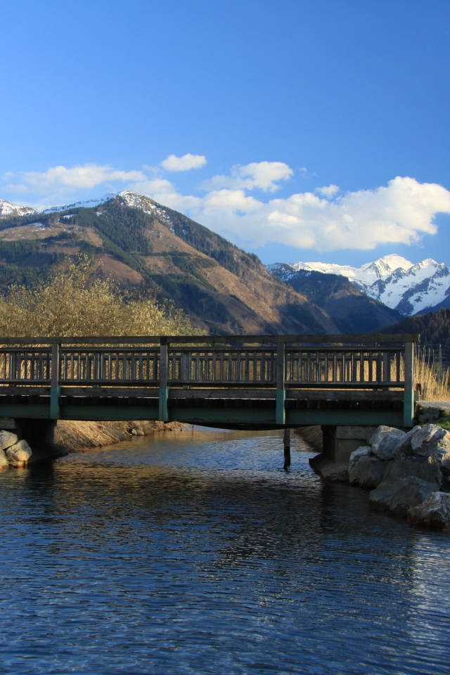 Мост на курорте Цель-ам-Зее, Австрия